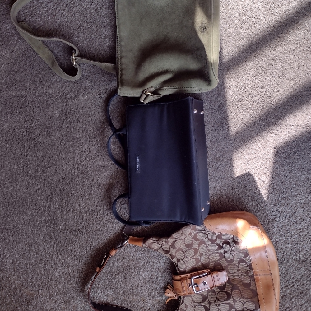 Set of 2 coach bags and one Kate Spade